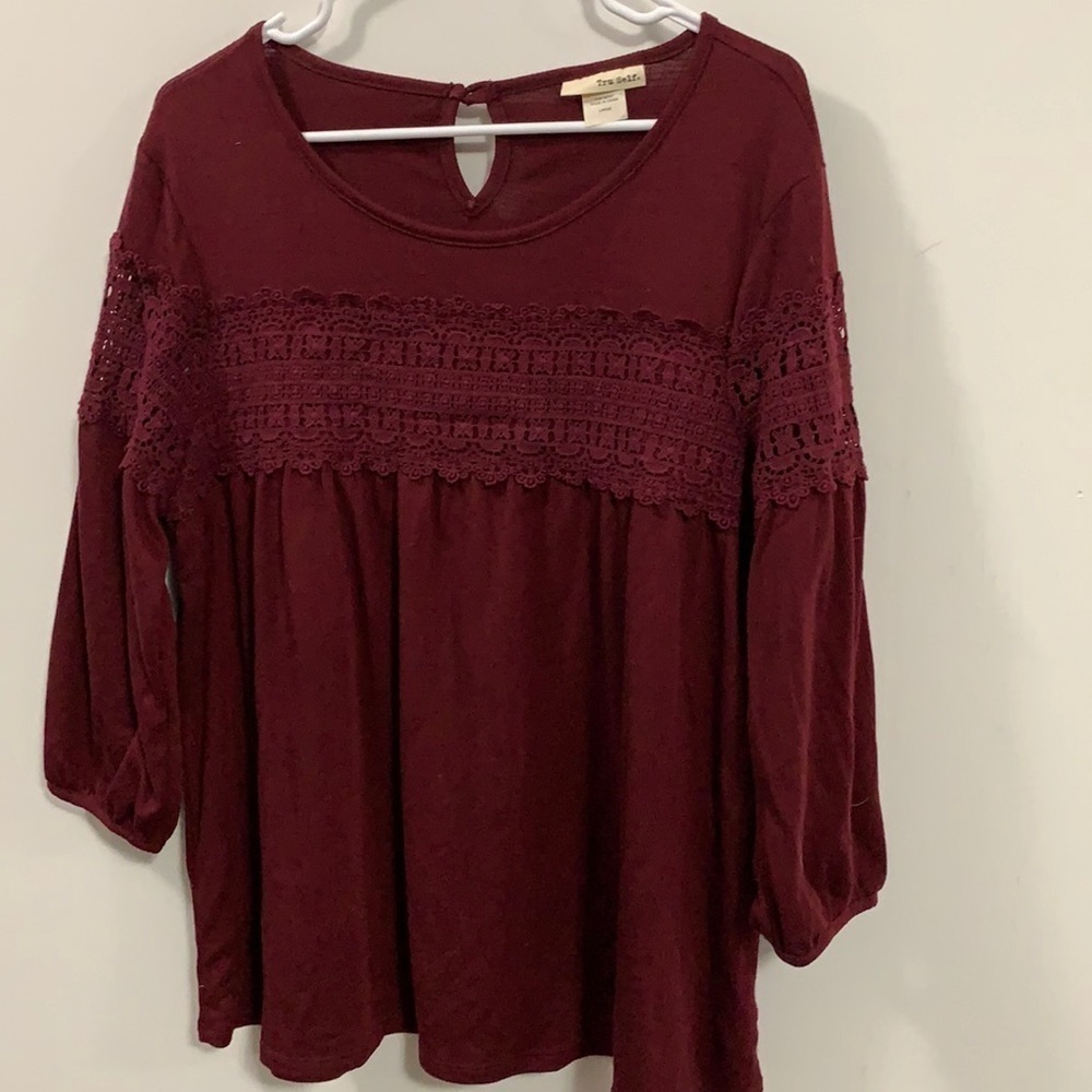 Women’s Tru Self Sweater Size Lg with lots of Lace, good condition, burgundy